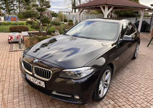 BMW Seria 5 cena 59999 przebieg: 225000, rok produkcji 2014 z Darłowo małe 631